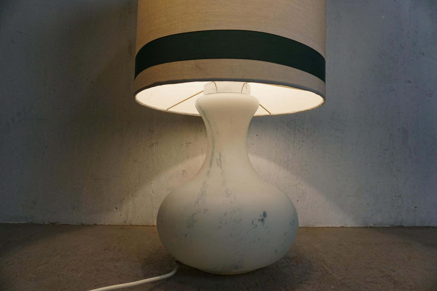 Elegante Tischlampe von Limburg aus den 60er Jahren