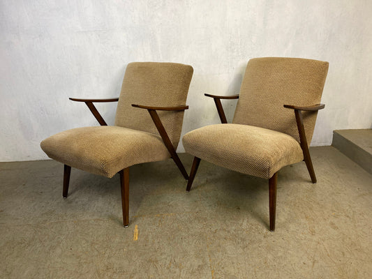 Zwei ausgefallene Mid Century Sessel mit Armlehnen
